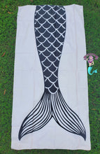 Load image into Gallery viewer, Thin Mermaid Blanket
