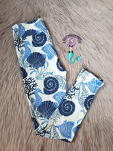 Load image into Gallery viewer, Ocean lover high waisted leggings
